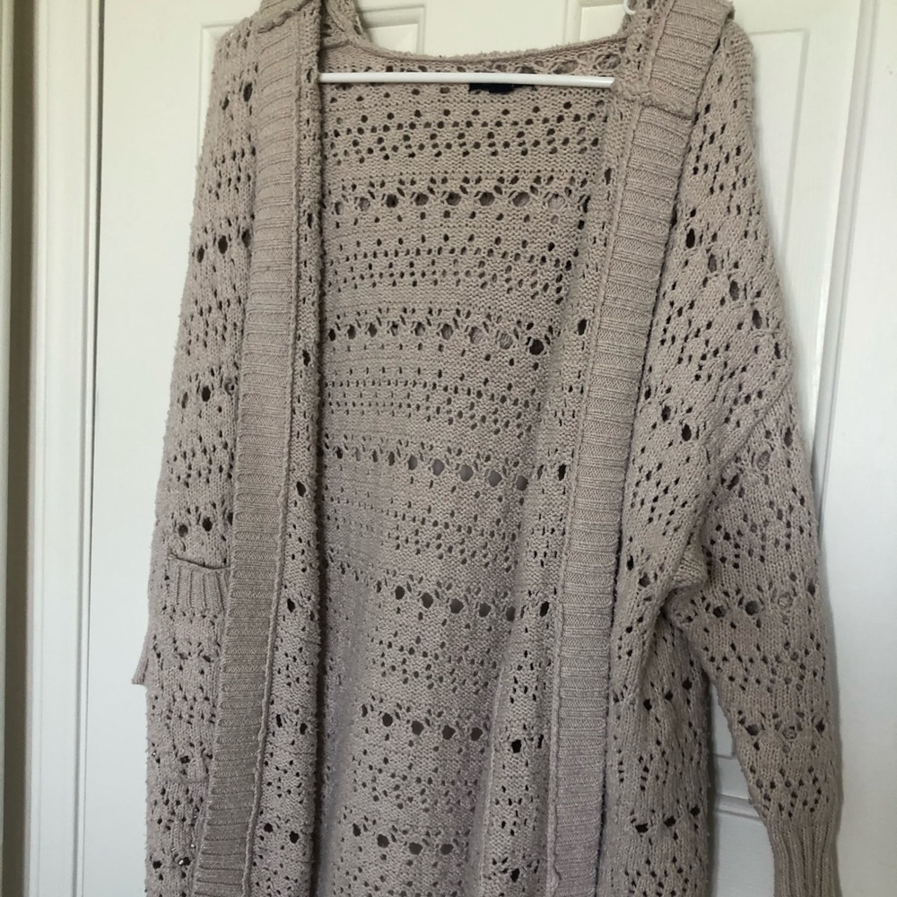American Eagle Sweater